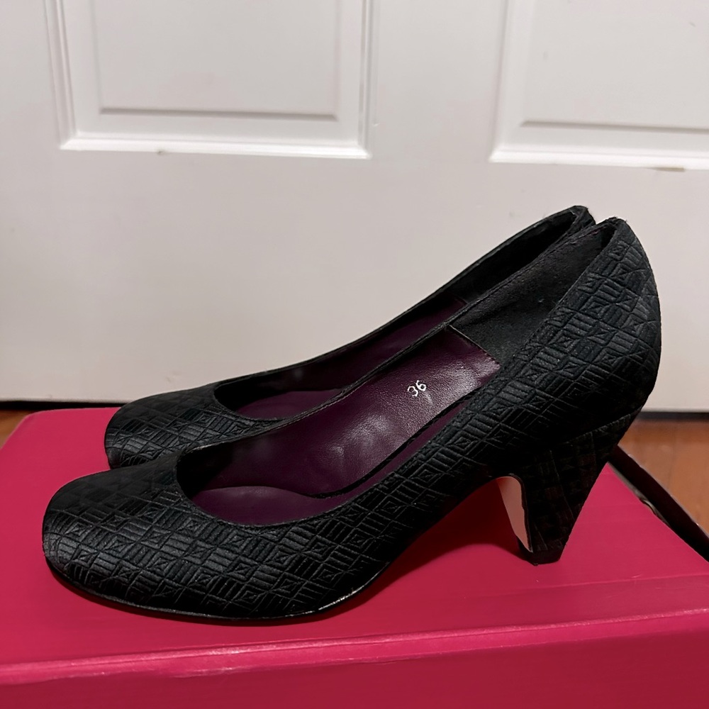 Classic Black Heels, Cruelty-free in Chic Patterned Fabric